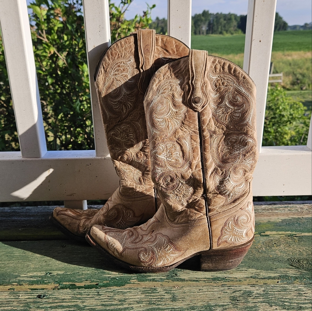 Corral Cowboy Boots